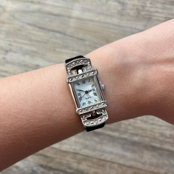 Vintage Silver Tank Watch Rhinestone Bezel Mother of Pearl Face Black Strap main image 4